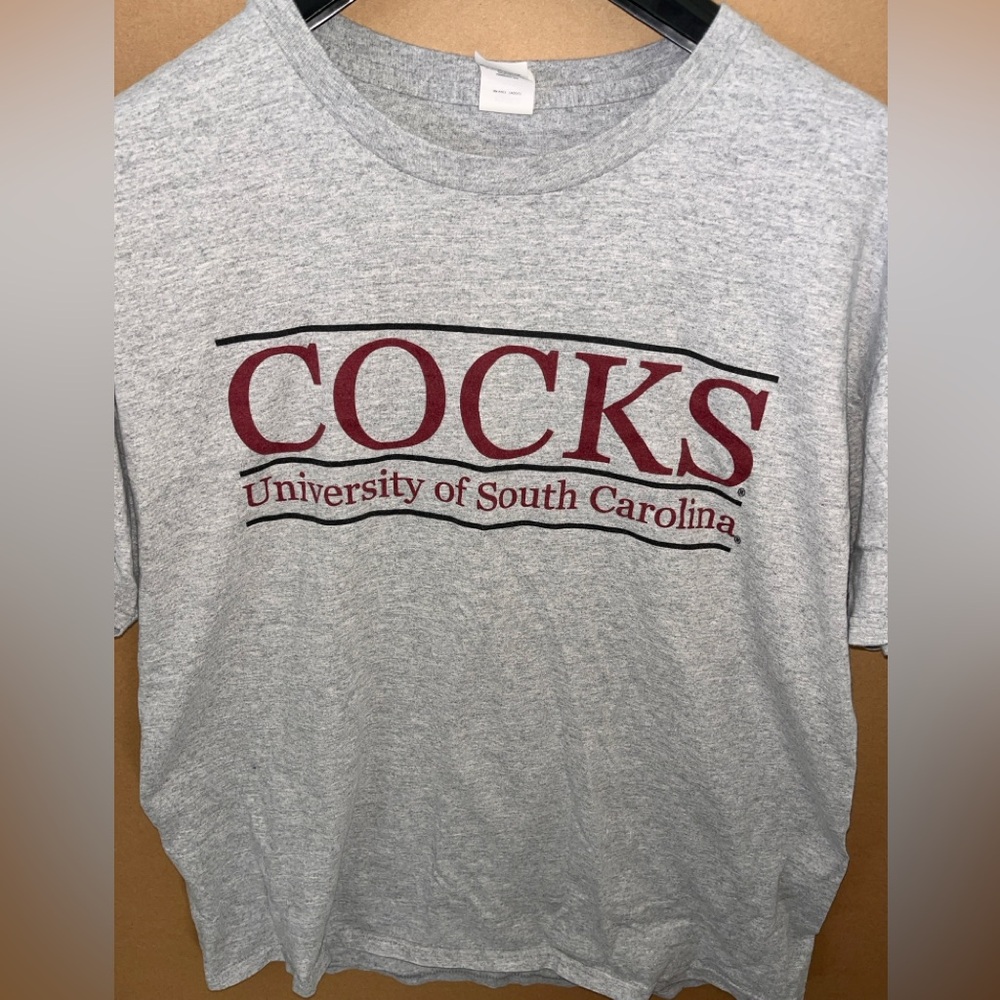 South Carolina ‘cocks’ T Shirt Size XL Gray Gamecocks SEC